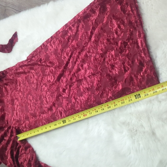 SomeDays Lovin "Warmways" Burnout Velvet Jumpsuit ~ NWT - Picture 8 of 10